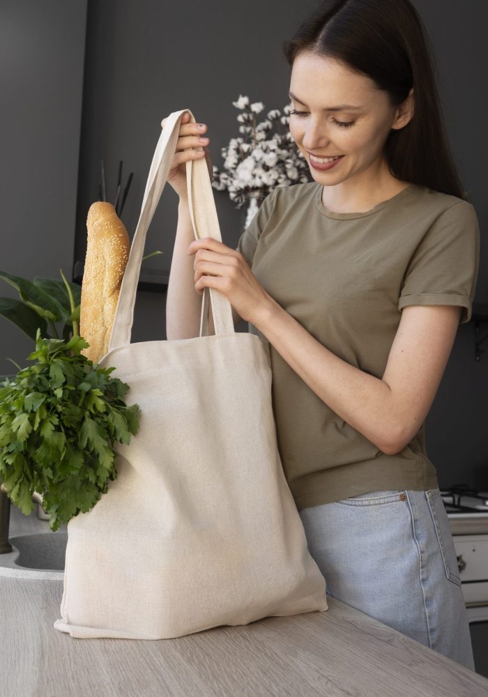 woman-shopping-with-fabric-tote-bag